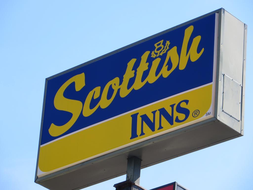 Scottish Inns Richmond Hill Eksteriør bilde