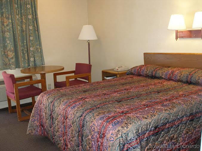 Scottish Inns Richmond Hill Eksteriør bilde
