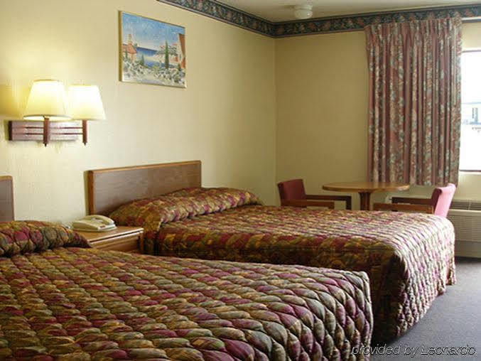 Scottish Inns Richmond Hill Eksteriør bilde